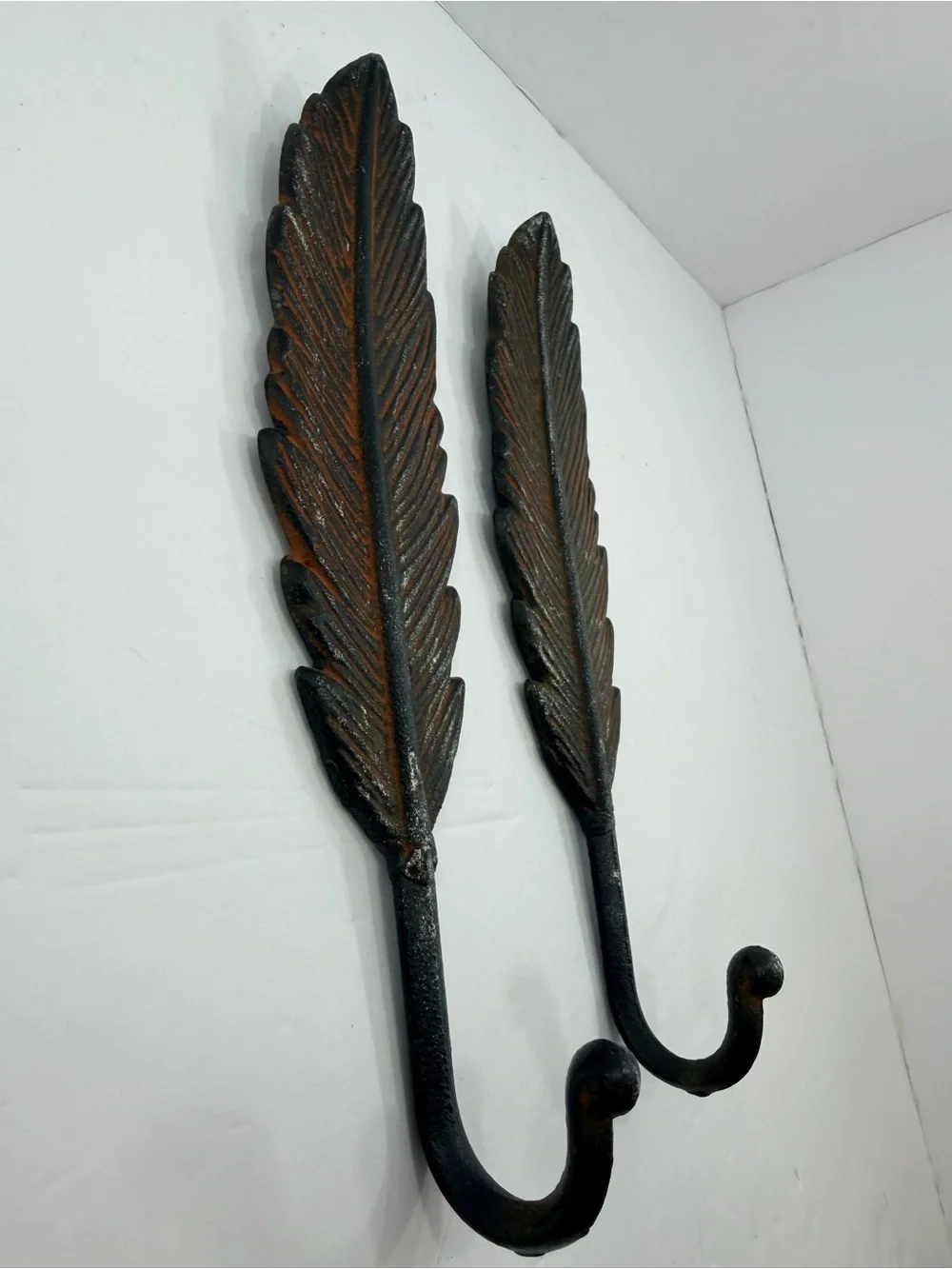 *2* Vintage Cast Iron Feather Wall Hooks Rustic Brutalist Decor 9.5